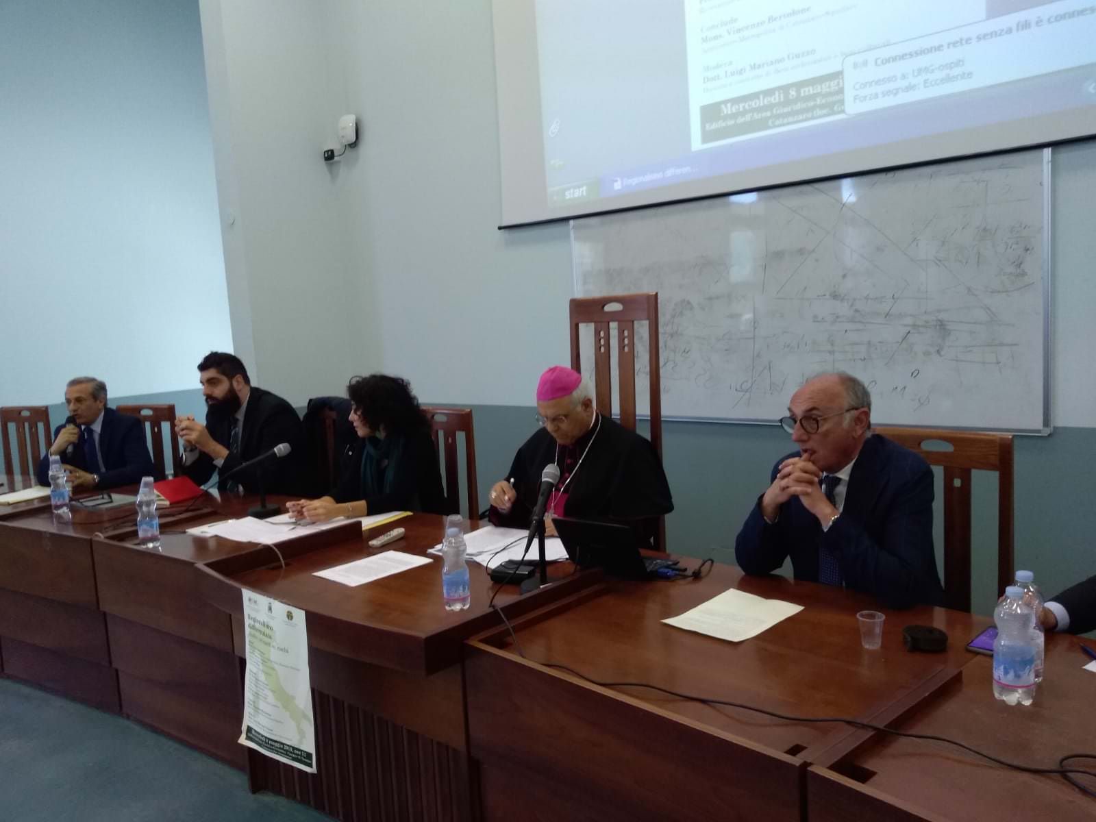 Catanzaro, dibattito si ferma per un tributo a Pollichieni