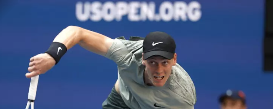 Sinner, buona la prima (dopo le polemiche)