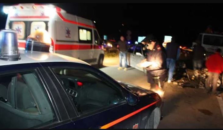 Auto precipita in una scarpata a Francavilla. Muore ventenne