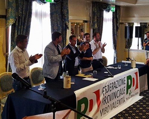 A Vibo un nuovo psicodramma Pd, tra abbandoni ed eterni ritorni