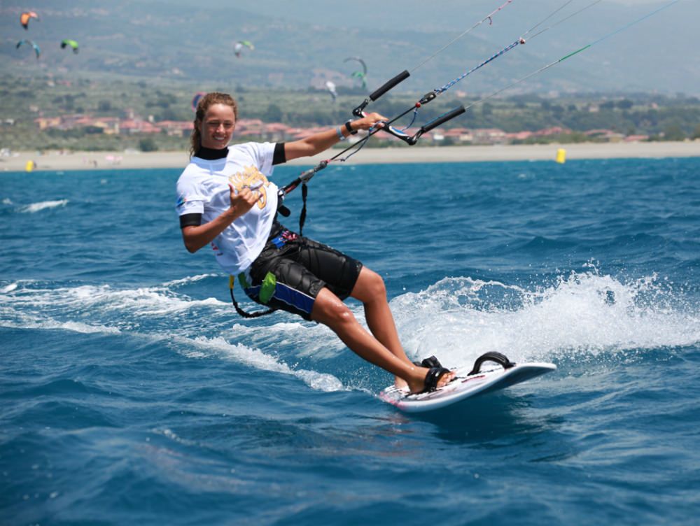 Europei di kitesurf, la siciliana Piscopo ipoteca il titolo
