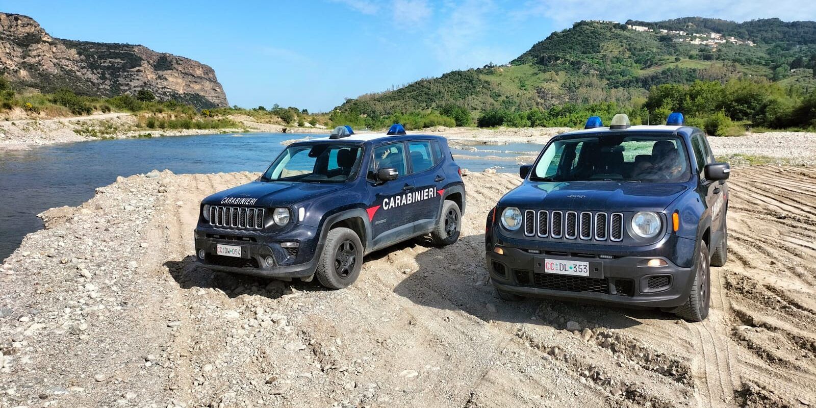 Sottraevano inerti nel Neto e nel Tacina, tre arresti nel Crotonese