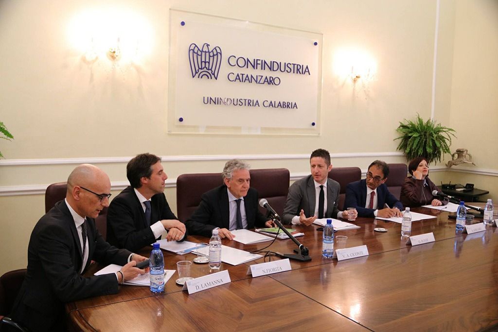 Catanzaro, i candidati sindaco al cospetto degli industriali