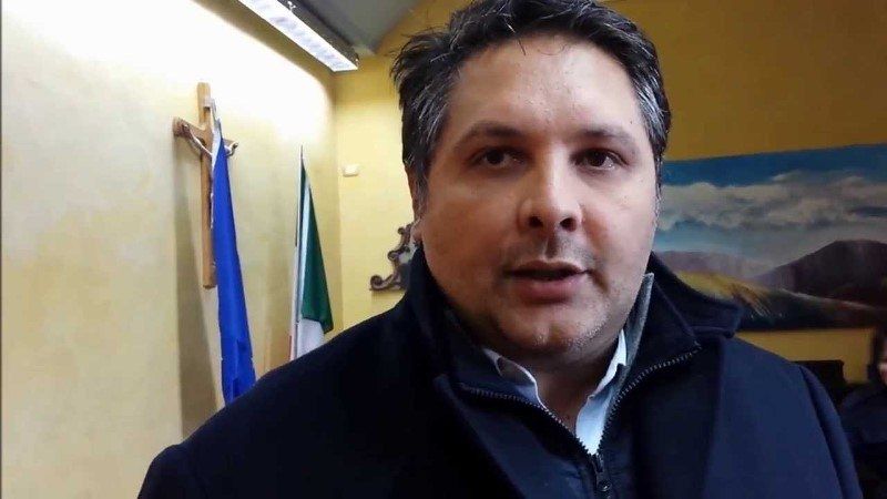 Assistenza ai minori in difficoltà, appello di Aiello alla Regione