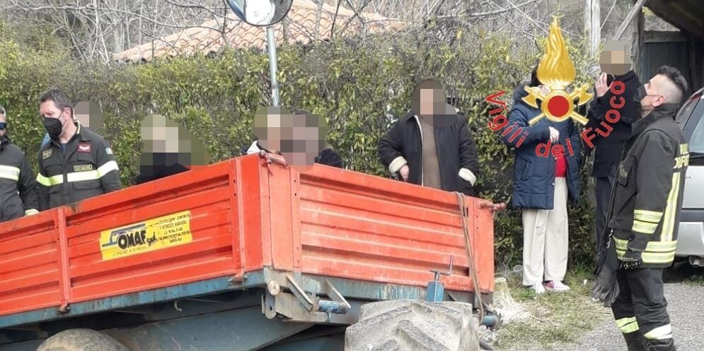 Tragedia a Lamezia. Muore schiacciato dal suo trattore