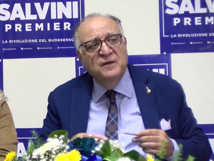 Reggio, foro da proiettile sull'auto del commissario della Lega