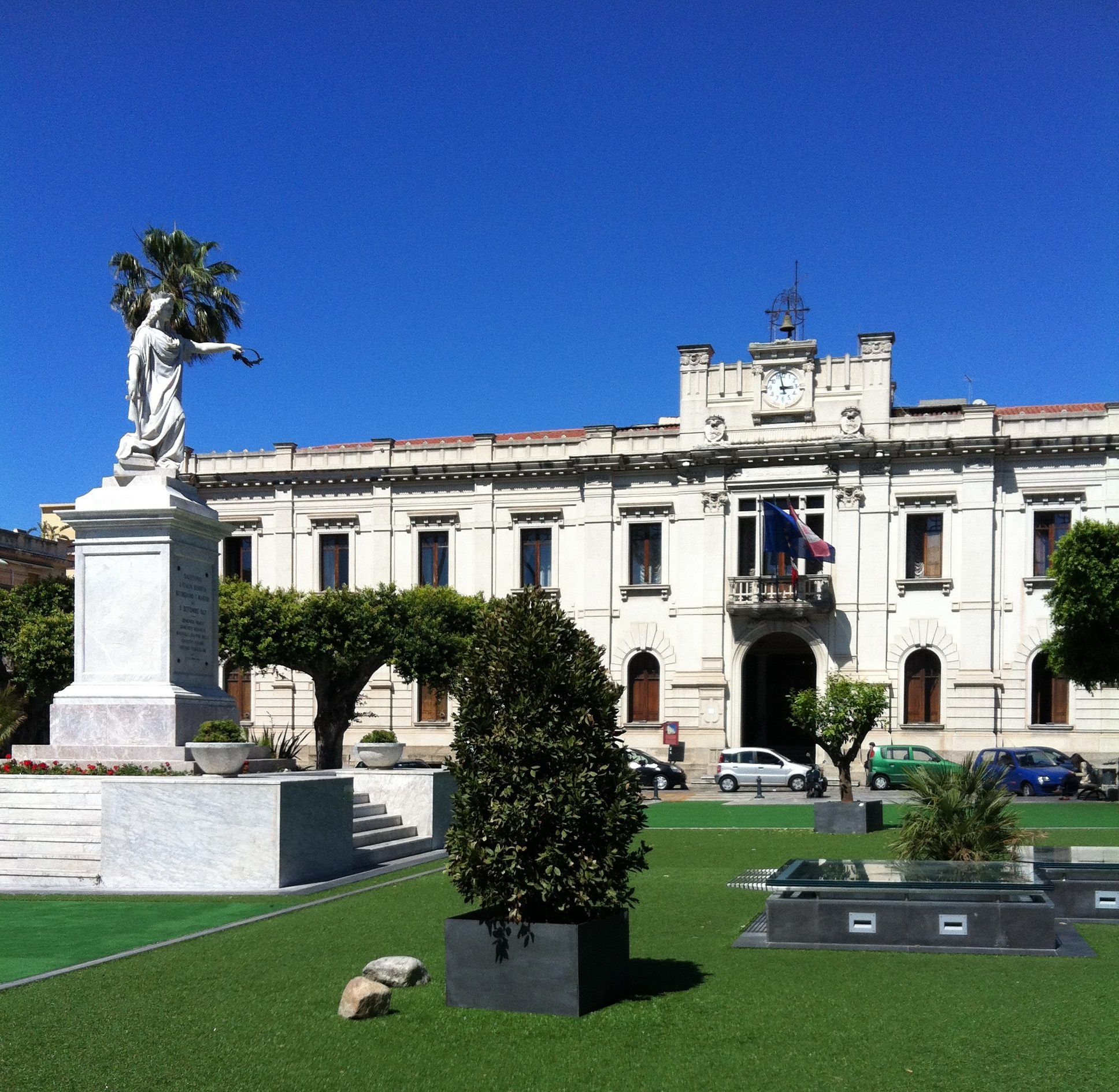 FALLARA | Il revisore condannato lavora all'Asp