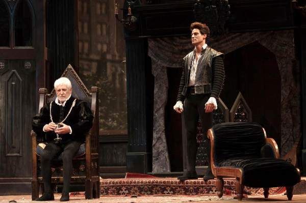 Garko (con Amleto) ammalia le cosentine