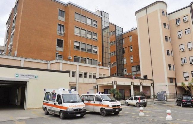 Corigliano Rossano, chiude (ma anche no) il reparto di Pediatria e Ostetricia