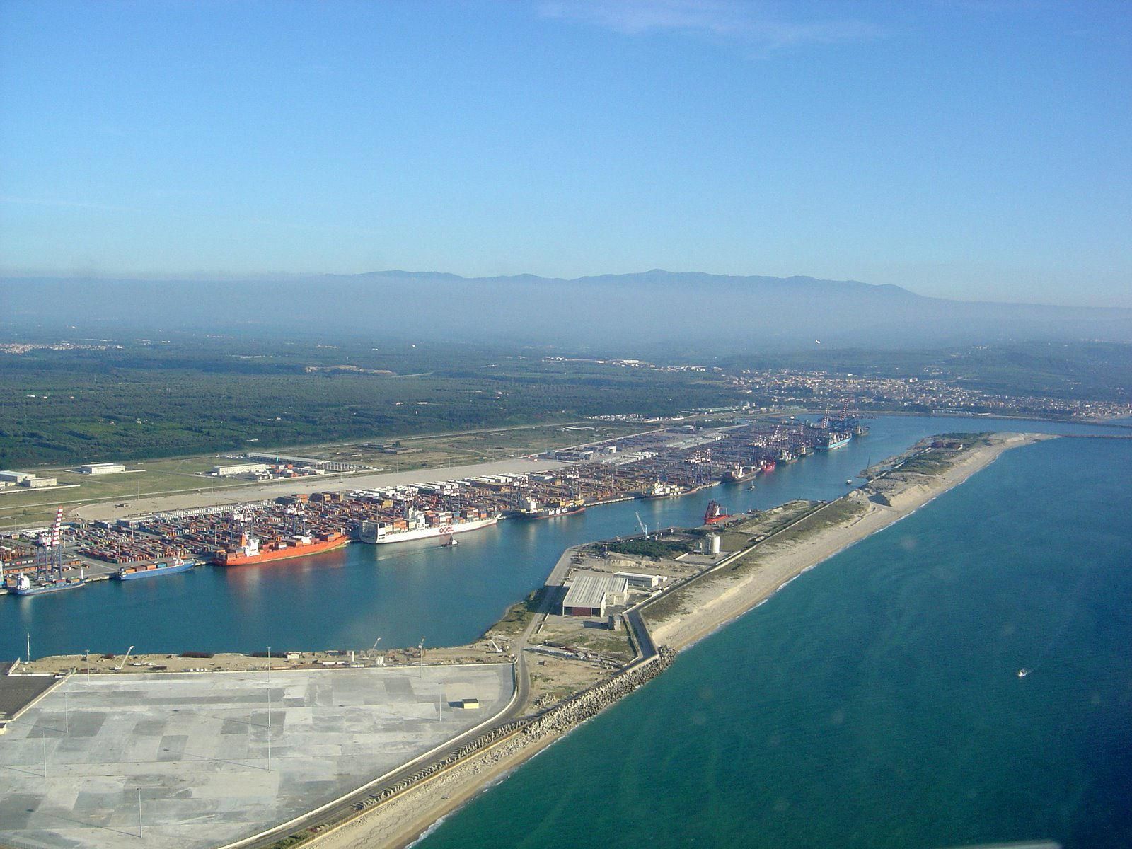 Gioia Tauro, maxi sequestro di droga