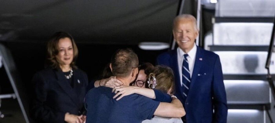 Usa, accolti da Biden e da Harris i prigionieri rientrati dalla Russia