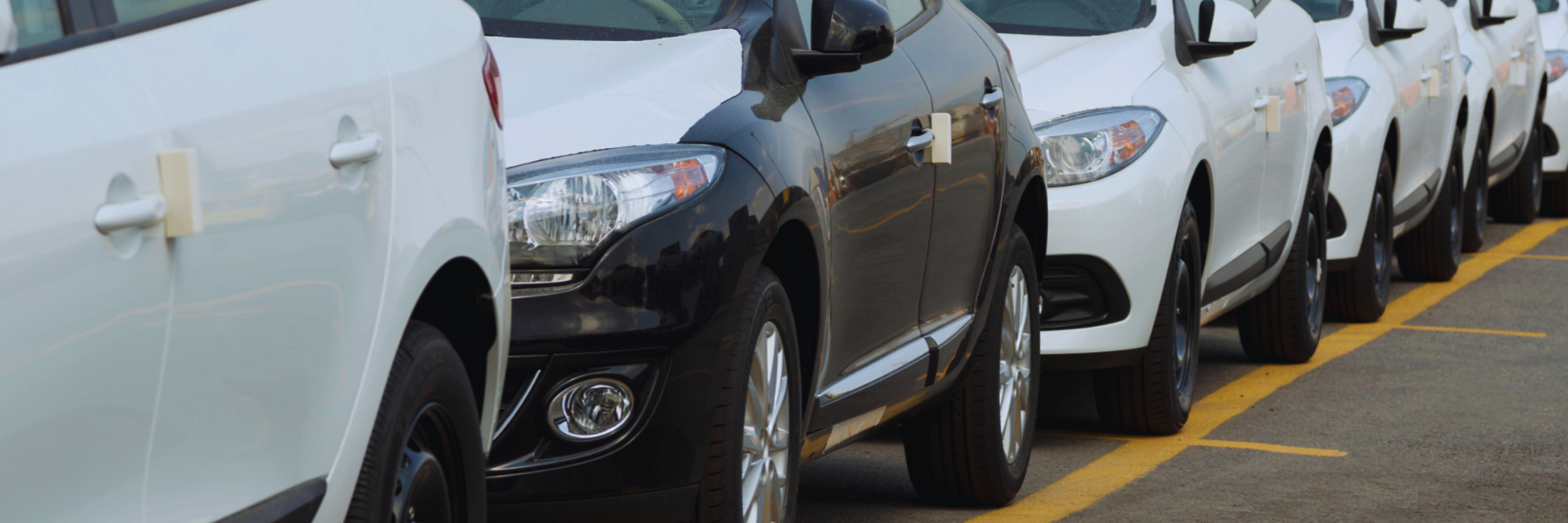 Automotive, la produzione di auto di Stellantis «è crollata nel primo semestre del 2024»