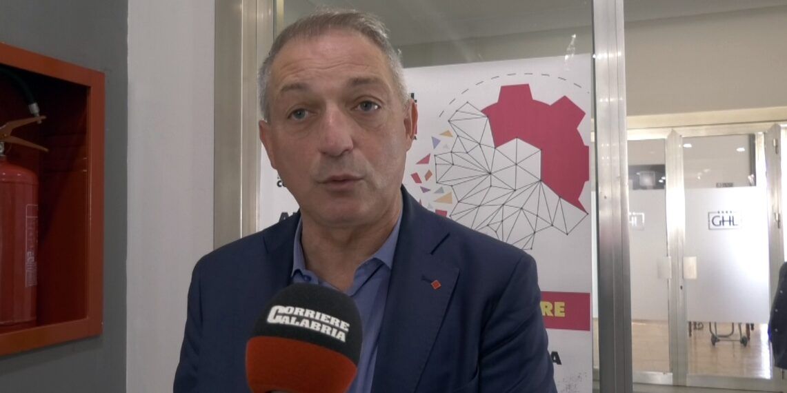 Sposato: «Necessario un intervento di Prefettura e Ministero dell’Interno»