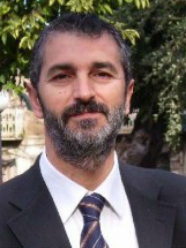 Incendiata l`auto del sindaco di Seminara