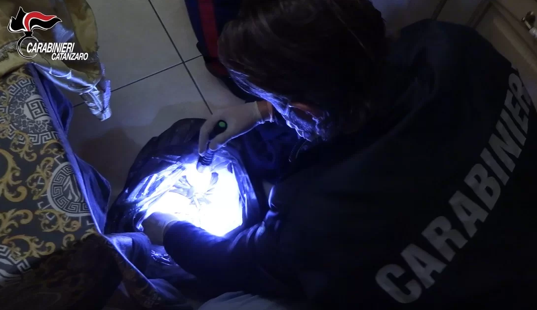 Spaccio in mano ai gruppi criminali rom e albanesi, chiuse le indagini per 78 persone – I NOMI