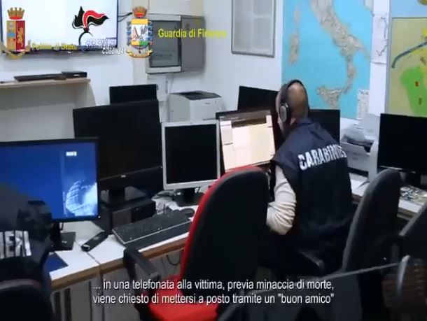 Il poliziotto infedele della Questura di Cosenza e le imbeccate ai coniugi Abbruzzese