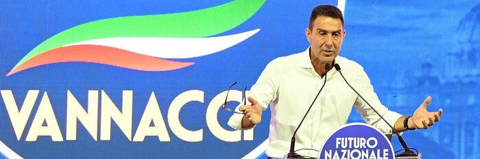 Vannacci: «Il femminicidio non esiste»