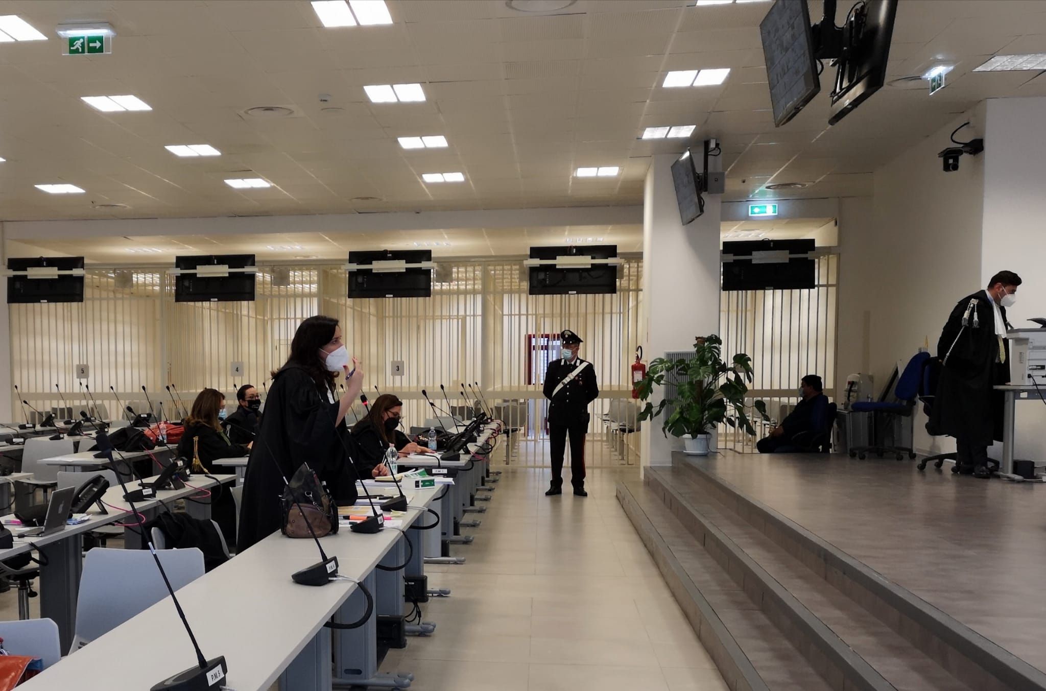 Il viaggio di Mommo Macrì a Cosenza per «rintracciare» il pentito Mantella