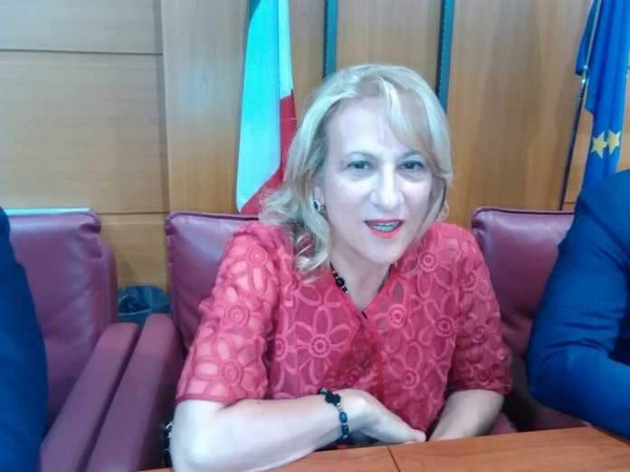 Lamezia, “salta” l’assessore Astorino. Le subentra Cicco