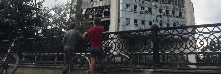 Russia: esplosioni e un vasto incendio alle porte di Mosca