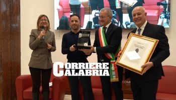 Il campione calabrese Antonio Fuoco riceve il premio Antonio Serra – VIDEO