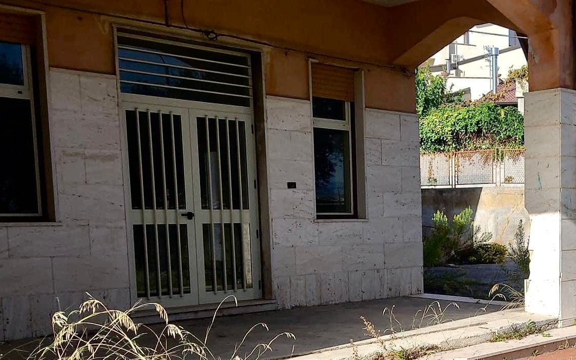 Nuovo atto vandalico a Bovalino Superiore: vandalizzata la sede del Sistema bibliotecario jonico