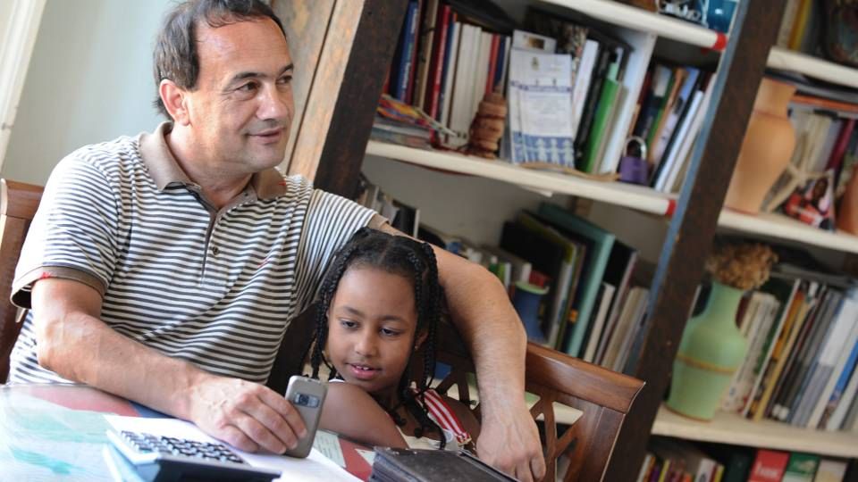 Modello Riace senza fondi, «mi prendono in giro da due anni»