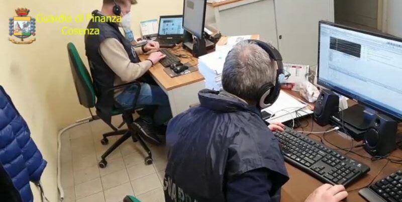 Banca al servizio della ‘ndrangheta, inchiesta della Dda di Catanzaro