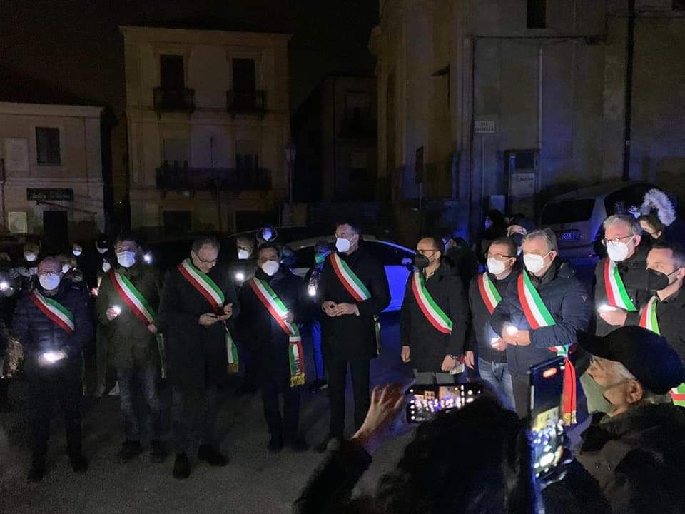 Chiaravalle, il «patto dei sindaci» contro il caro bollette