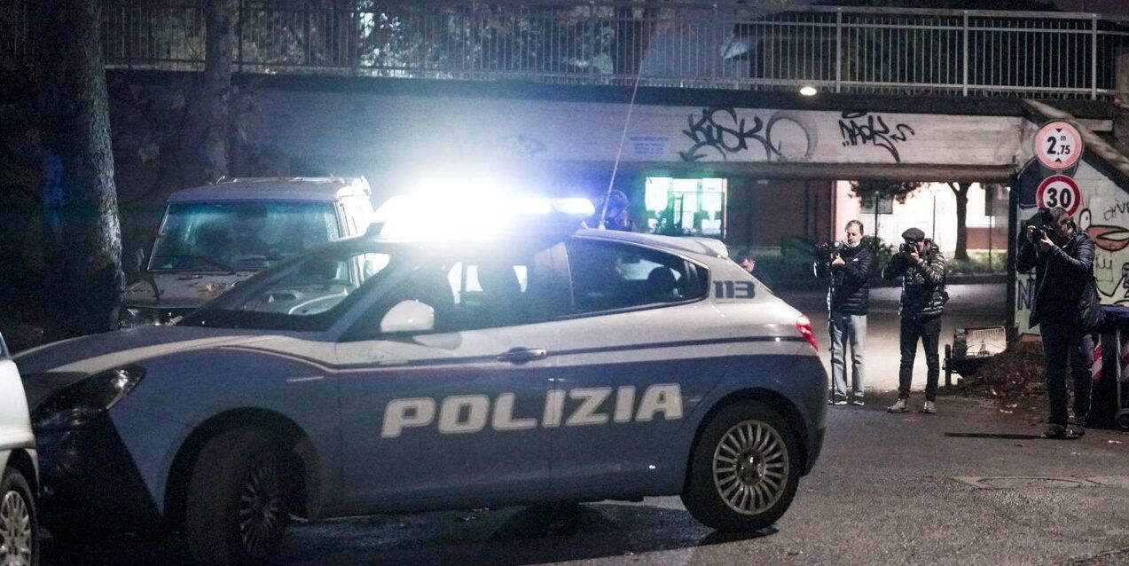 Arancia meccanica ad un liceo di Milano, arrestati tre minori – FOTO