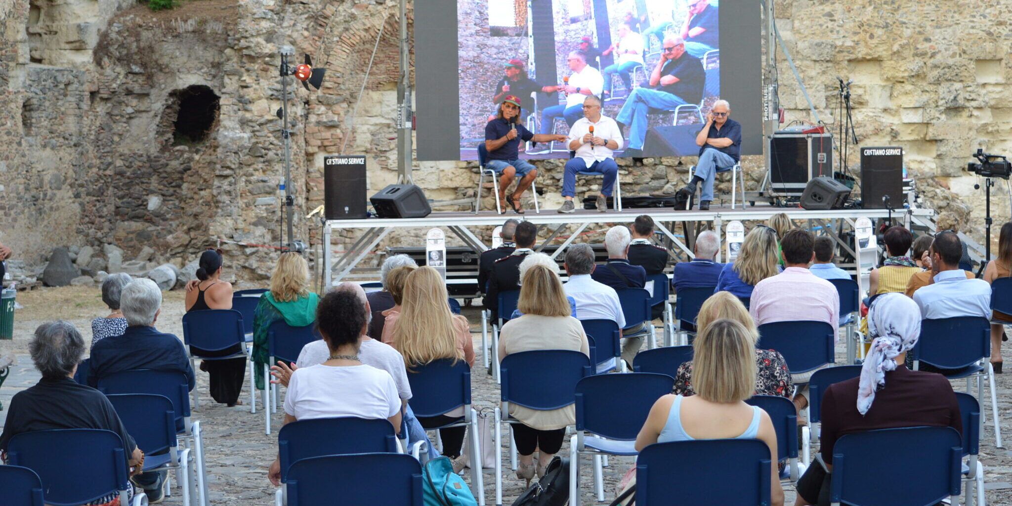 Presentato a VibBook il volume Alessio Viola