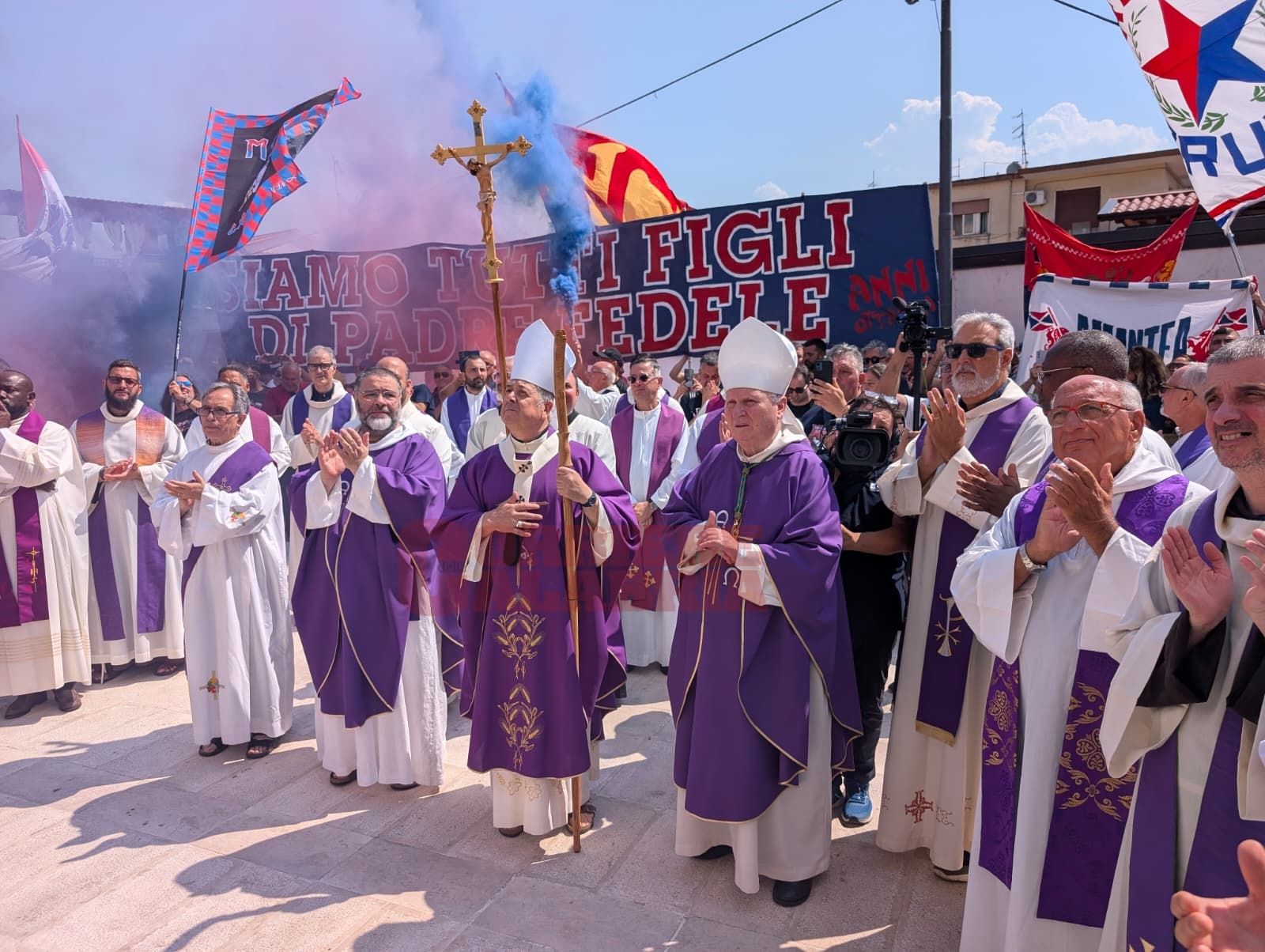 «Padre Fedele ha portato la croce sulle strade. Vogliamo fare ciò che ci ha chiesto?»