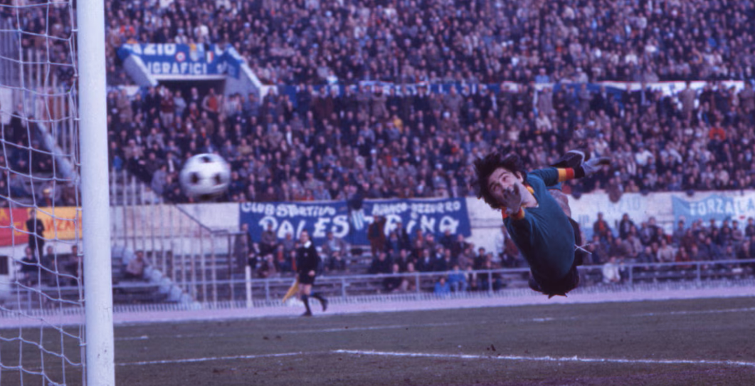 Morto Giorgio Pellizzaro, indimenticabile portiere del Catanzaro dal 1973 al 1978