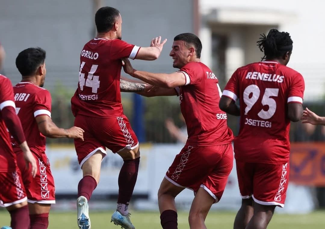 Reggina ok all’ultimo respiro, vince a Pompei e non perde contatto dal Siracusa
