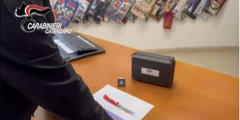 Accoltellamento a San Pietro a Maida, 26enne arrestato per tentato omicidio – VIDEO