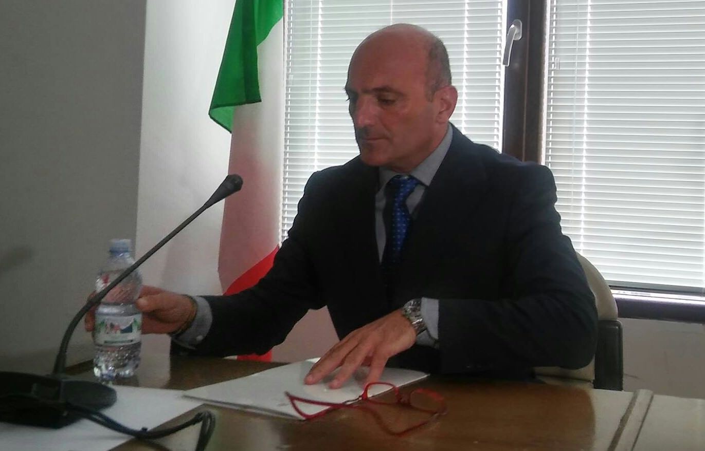 Revocato il divieto di dimora per Pugliese. Che annuncia: «Mi dimetto»