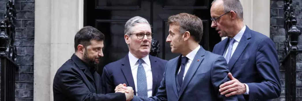 Zelensky incontra Starmer, Macron e Merz. Mosca: «Ue ascolti Trump»