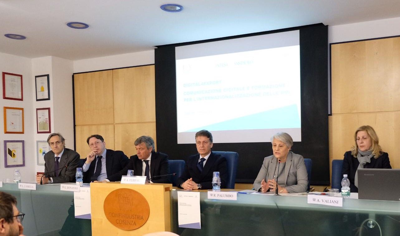 Mazzuca: «L'export è un'opportunità di crescita per le imprese»