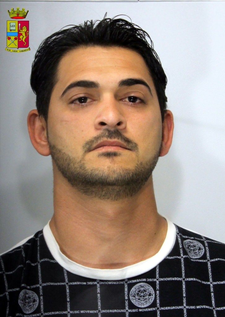 Provoca aborto alla compagna con calci e pugni, arrestato