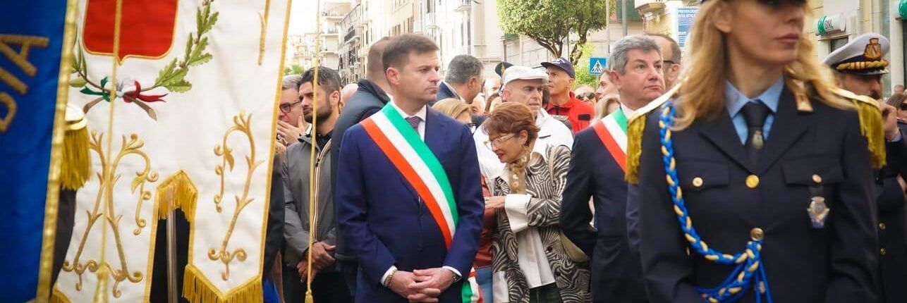 Mazzetta da 6 mila euro, arrestato il sindaco di Sorrento