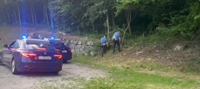 Sequestra madre e figlio: «Zitta o fai la fine di Giulia»