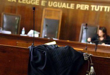 Avrebbe tentato di chiedere il "pizzo", condannato a 4 anni