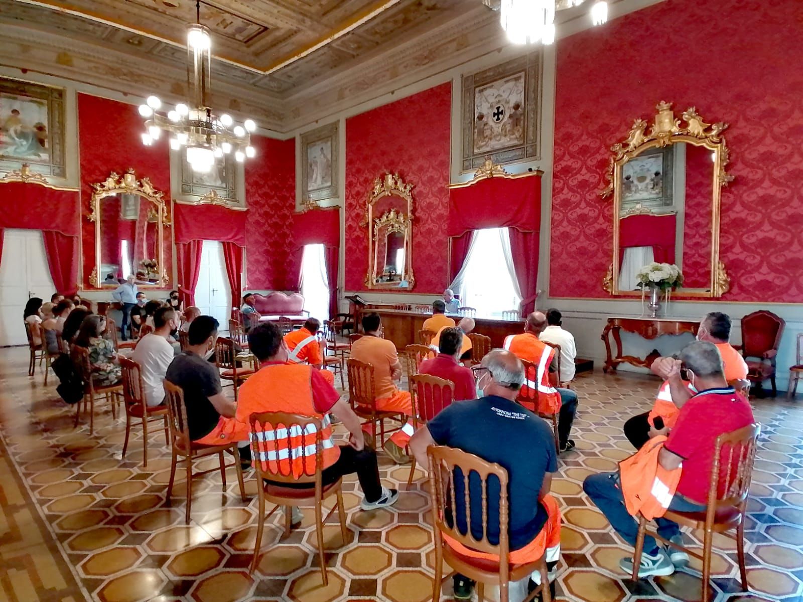 Cosenza, Iacucci incontra una delegazione di tirocinanti della Provincia