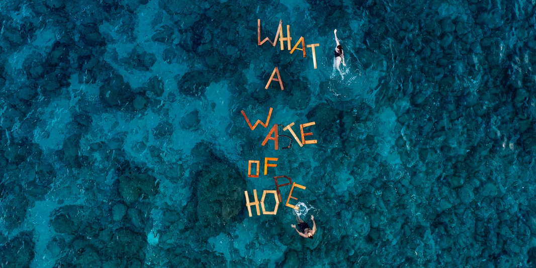 Da Cipro a Briatico, l’opera dell’artista siriano dedicata ai migranti