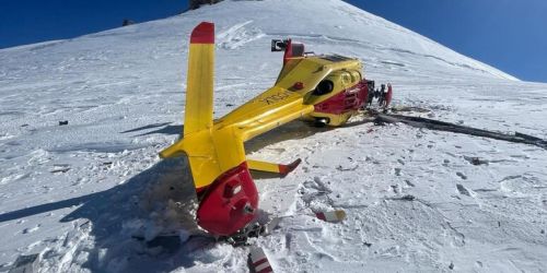 Elicottero del 118 cade sul Monte Rosa, equipaggio illeso