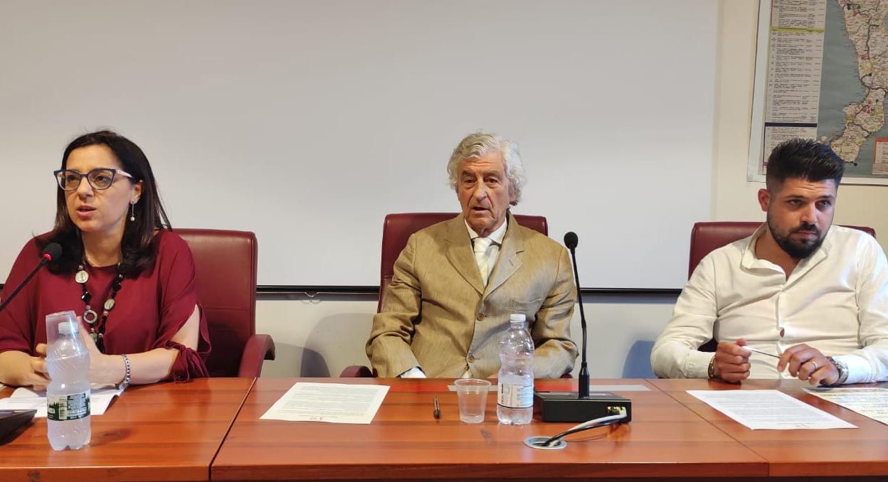 Gianni Rivera “a caccia” di giovani talenti su Isola Capo Rizzuto