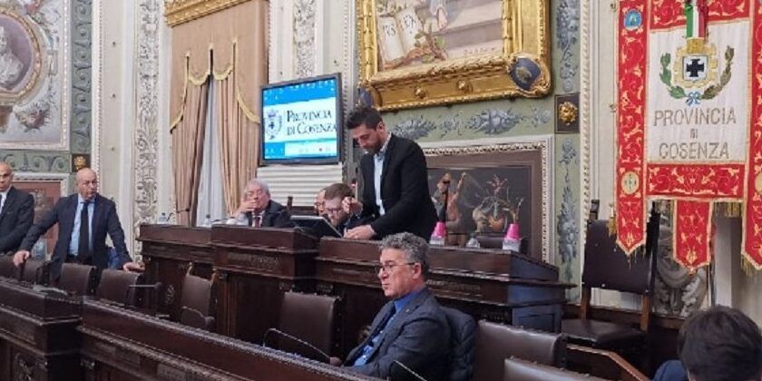 Provinciali di Cosenza, Stasi punta la presidenza (con la benedizione del Pd?)