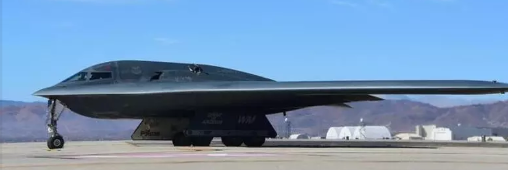 Tensione Usa-Iran, B-2 in volo verso Guam: possibile svolta militare