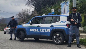 Stretta della polizia sul territorio crotonese: oltre 600 persone identificate