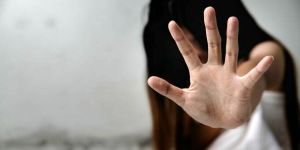 Violenza sessuale nella Sibaritide, un 25enne avrebbe abusato di una collega di lavoro